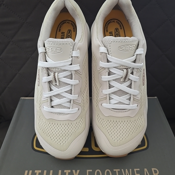 Keen Women's Sparta 2 Aluminum Toe Utility Shoes 8,8.5 NWT - Picture 7 of 8